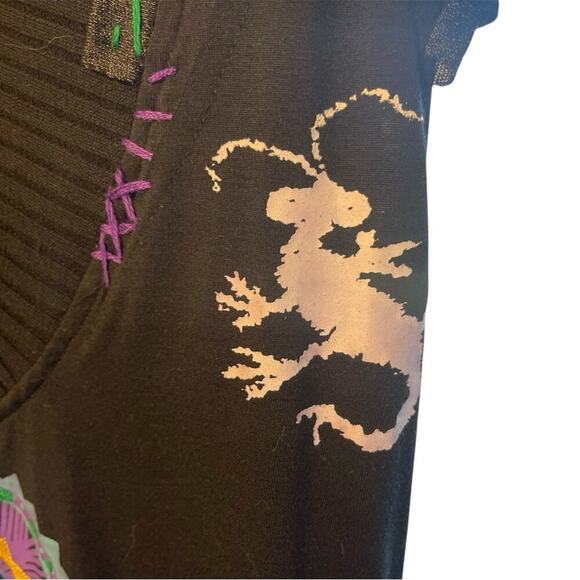 Forla Paris Black Embroidered V-Neck Top, Avant Garde, Artsy, NEW w/ TAGS, L - Picture 3 of 8